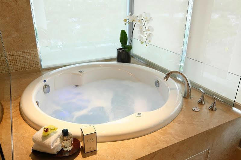 Jet Luxury At The Trump Waikiki Oahu Extérieur photo